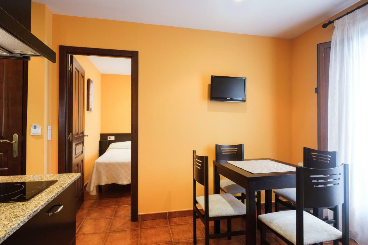 Apartamentos De Herminia Manzaneda  Zewnętrze zdjęcie