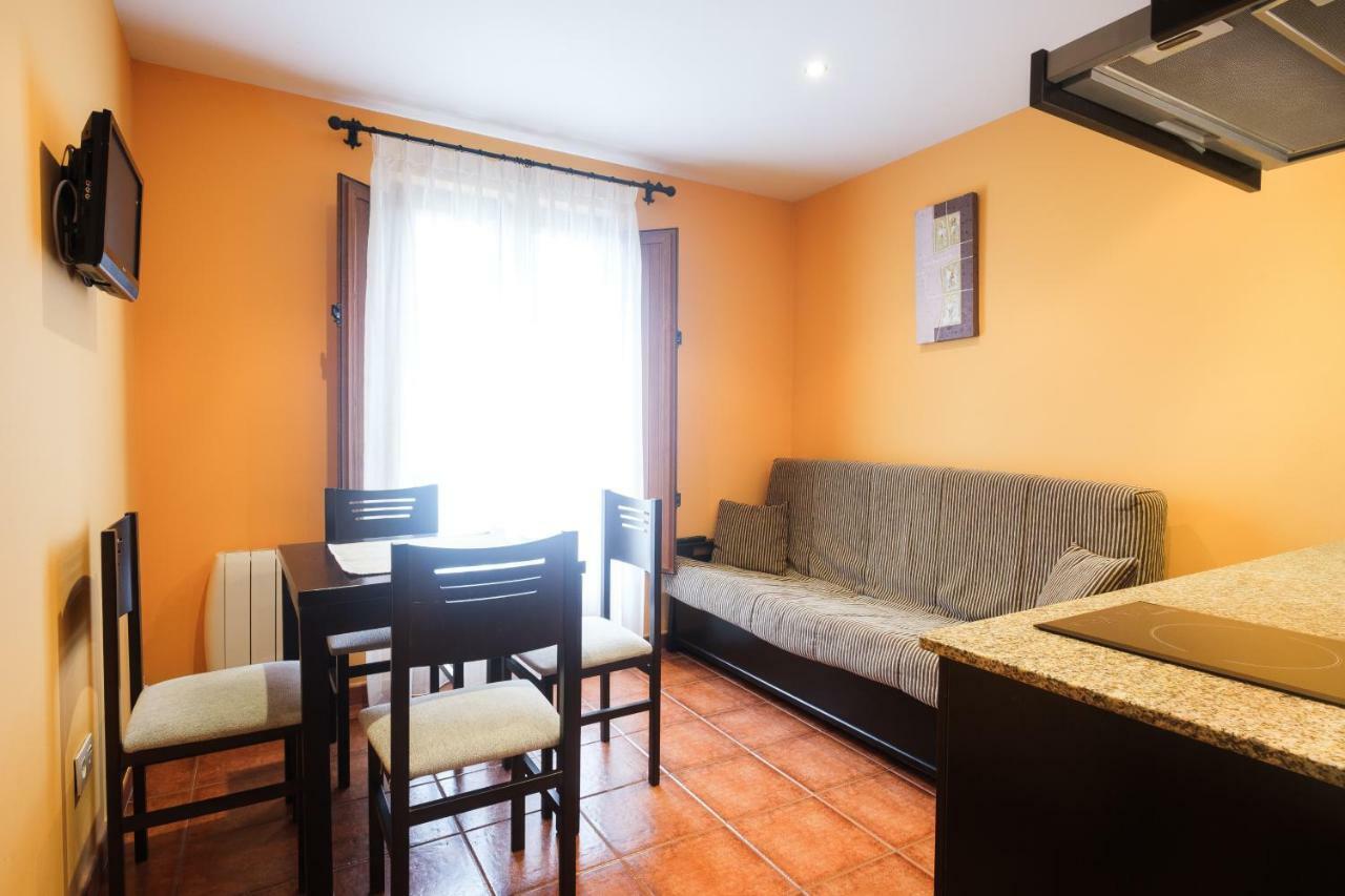 Apartamentos De Herminia Manzaneda  Zewnętrze zdjęcie